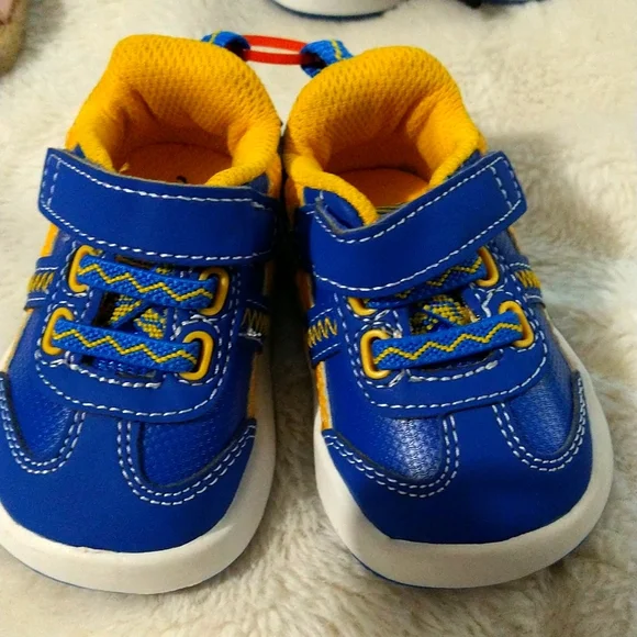 wonder nation Shoes Wonder Nation Athletic Tennis Shoe Poshmark